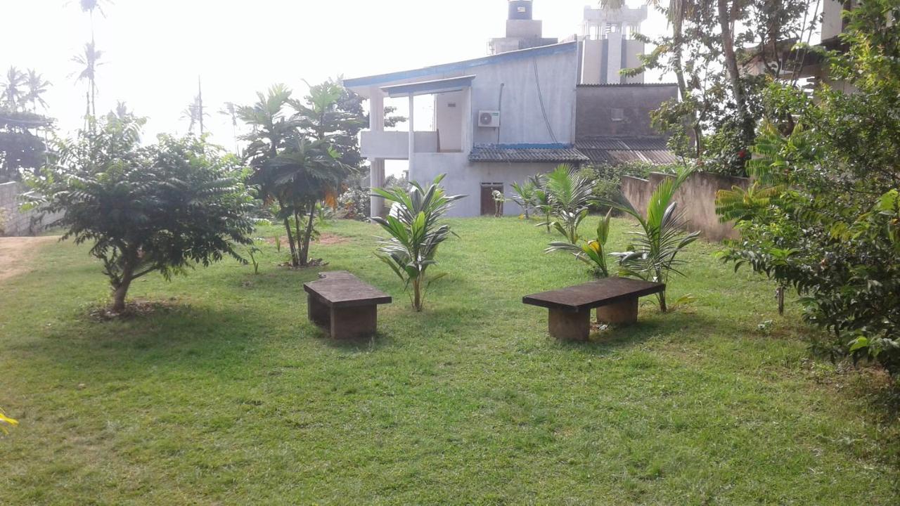 Masha Beach Inn Tangalle Exterior photo